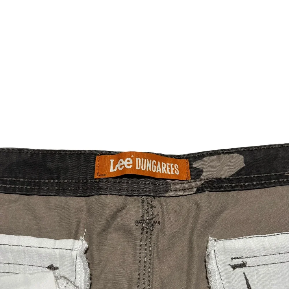 NWT Lee Dungarees Camouflage Camo 100% Cotton Cargo Shorts‎ Men's 44